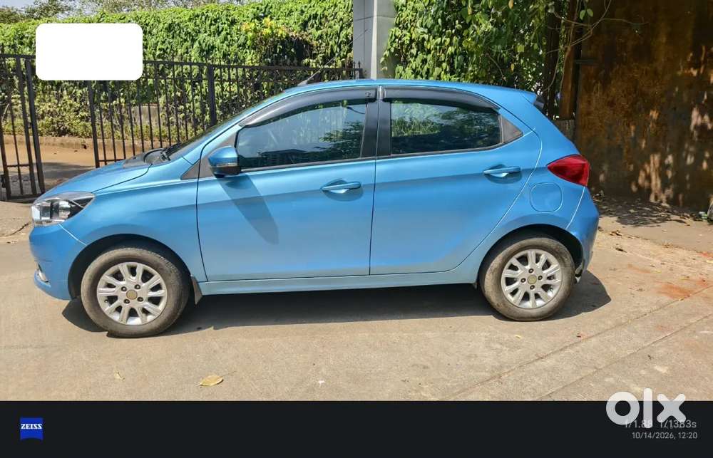 Tata Tiago Xza, 2017, Petrol