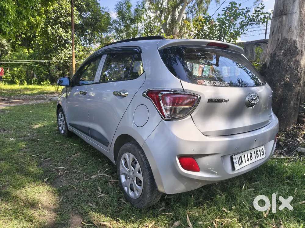 Hyundai Grand I10 Sportz 2016 Petrol Well Maintained