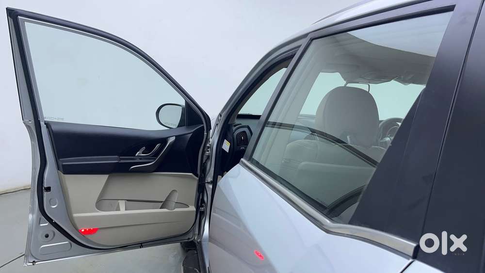 Mahindra Xuv500 W10 At, 2017, Diesel