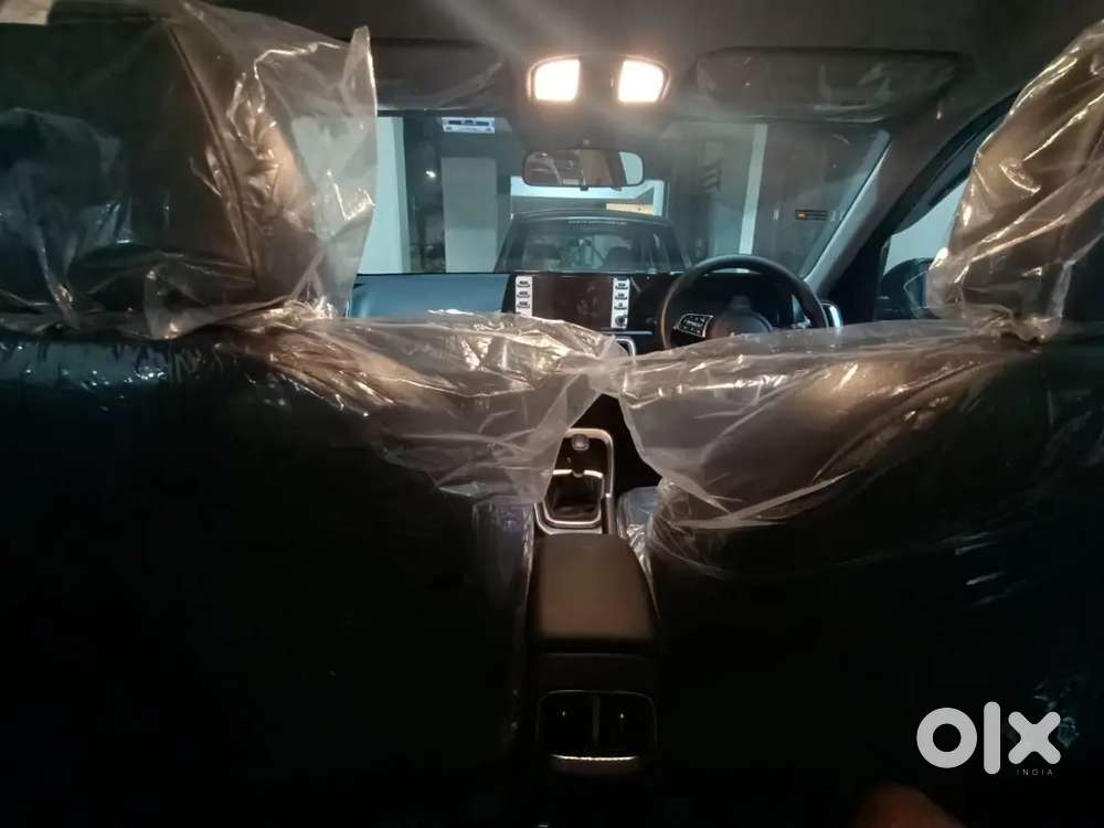 Kia Sonet 2023 Diesel 18500 Km Driven