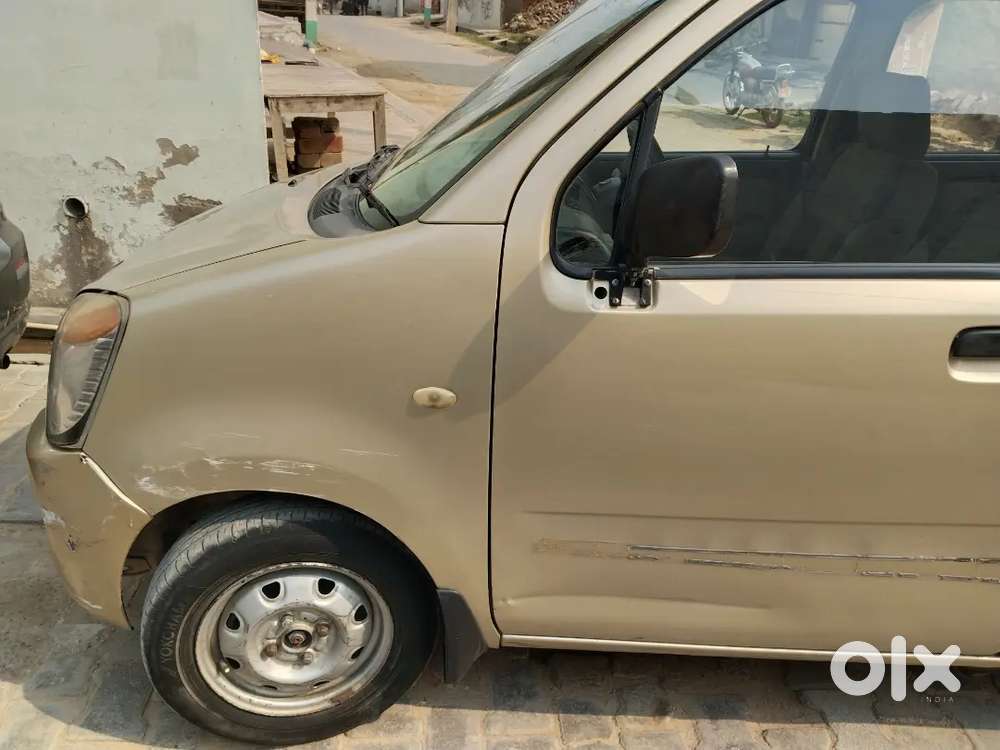 Dena Leni Hai