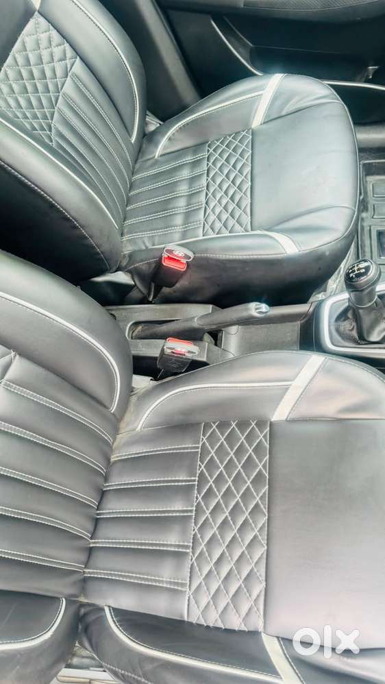 Maruti Swift Petrol 2023