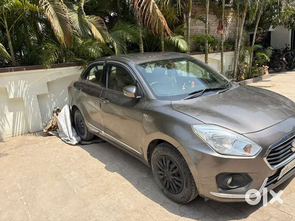 Maruti Suzuki Dzire 2018 Petrol 43700 Km Driven