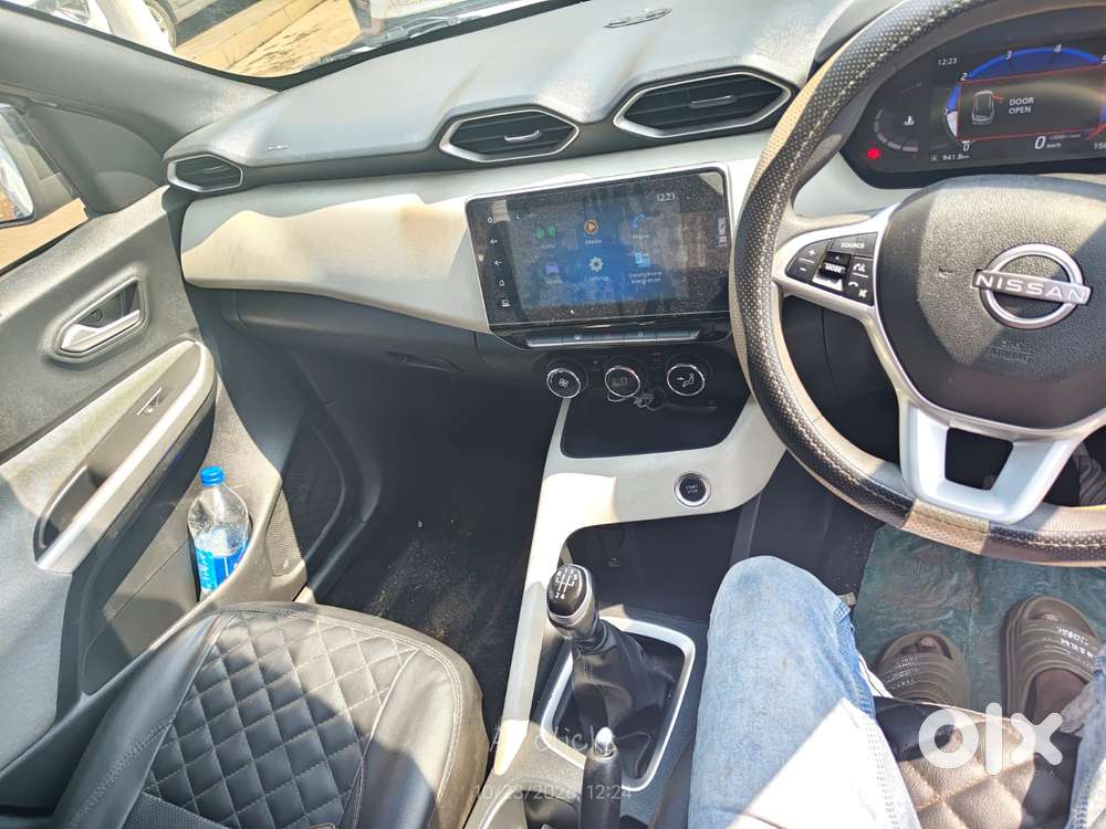 Nissan Magnite 1.0 Xv, 2021, Petrol