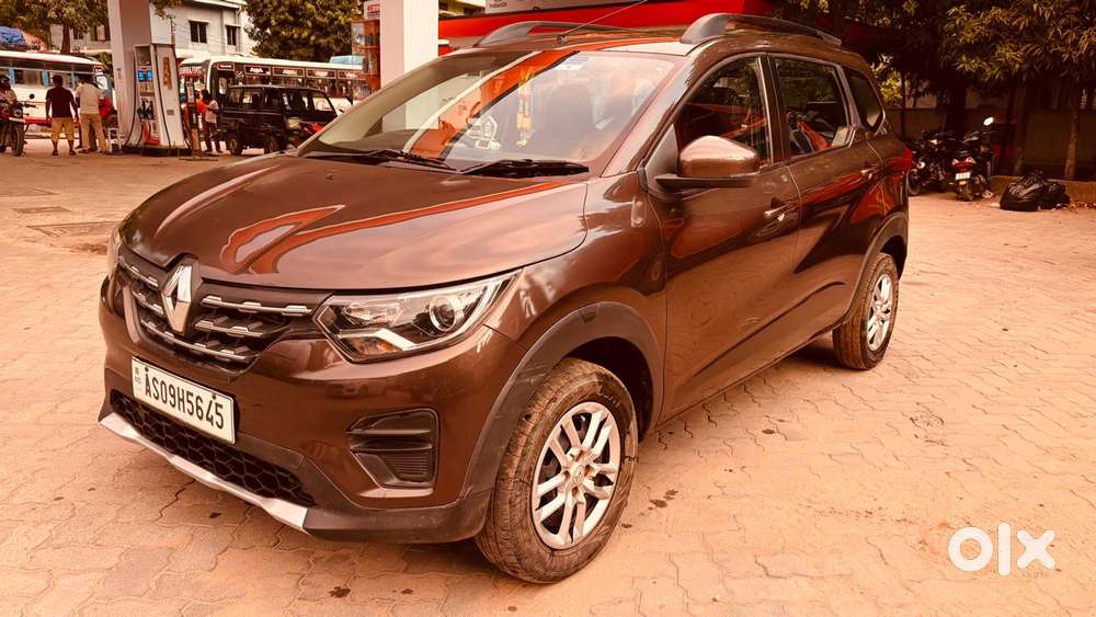 Renault Triber Rxt, 2021, Petrol