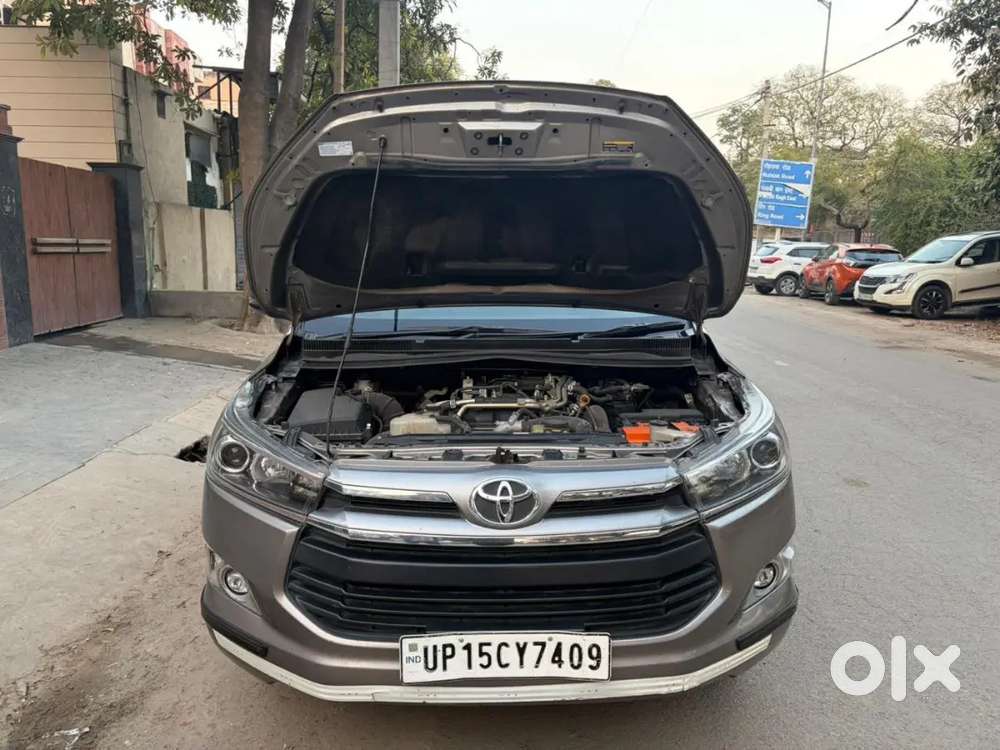 Innova Crysta Good Condition Gadi
