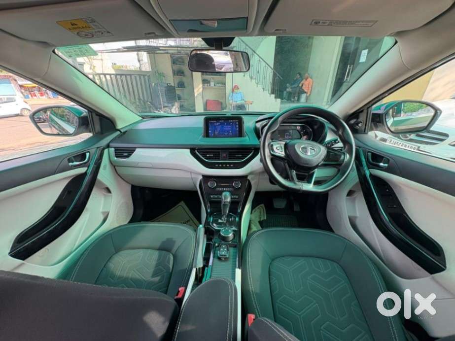 Tata Nexon 1.2 Revotron Xza Plus, 2022, Petrol