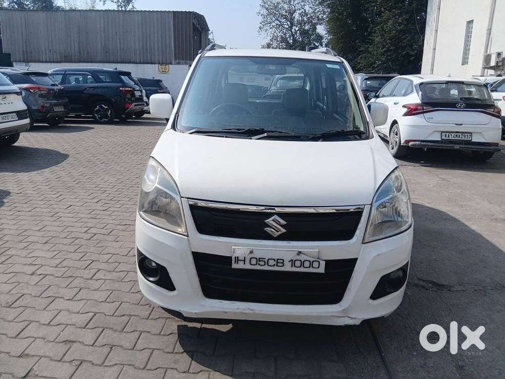 Maruti Suzuki Wagon R Vxi Amt1.2, 2018, Petrol
