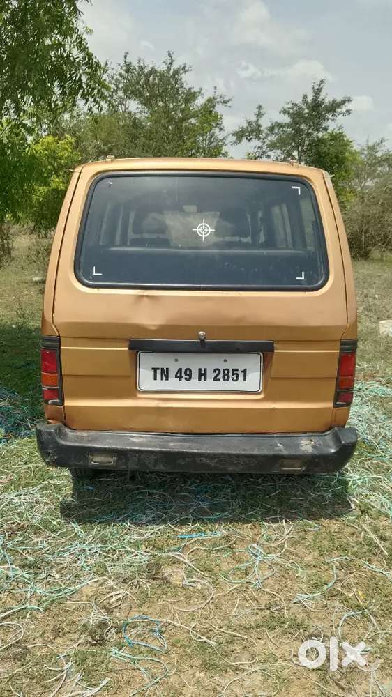 Maruti Suzuki Omni 8 2001