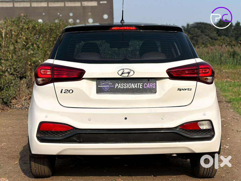 Hyundai I20 Sportz 1.2 Mt Dual Tone, 2018, Petrol