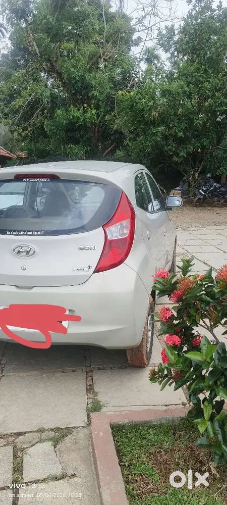 Hyundai Eon 2012 Petrol Well Maintained