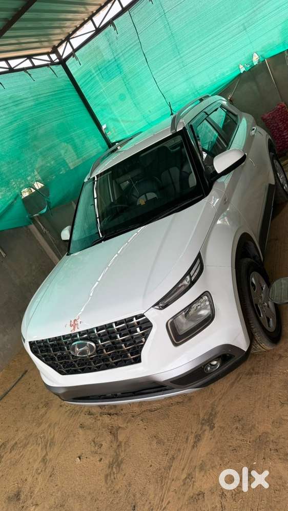 Hyundai Venue Petrol 2020