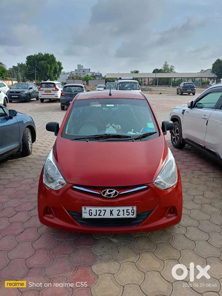 Hyundai Eon Magna 2012
