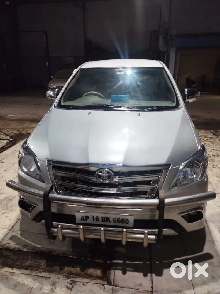 Toyota Innova 2.5v 2008