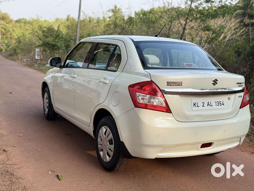 Maruti Suzuki Swift Dzire Vxi Optional, 2012, Petrol