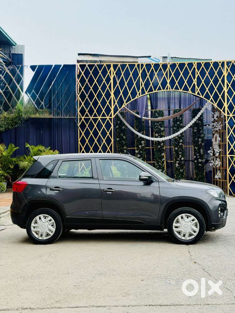 Maruti Suzuki Brezza 1.5 Lxi Smart Hybrid, 2021, Petrol