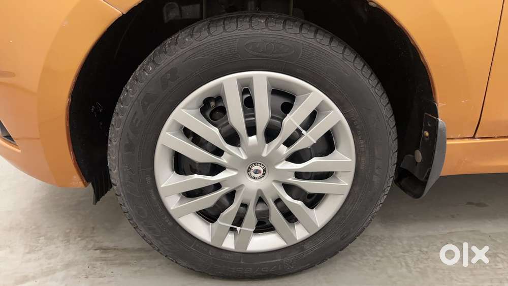 Tata Tiago 1.2 Revotron Xt, 2017, Petrol