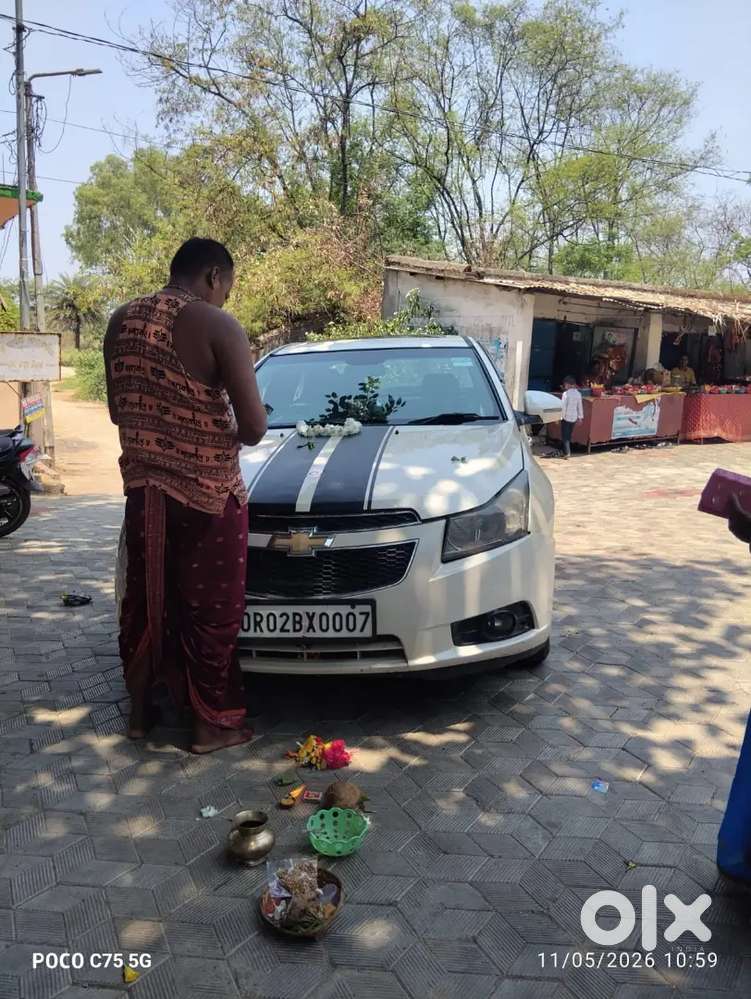 Chevrolet Cruze 2012 Diesel 180000 Km Driven