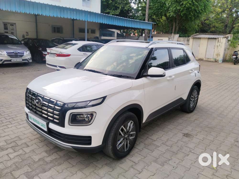 Hyundai Venue 1.0 S (o) Turbo Dct, 2024, Petrol