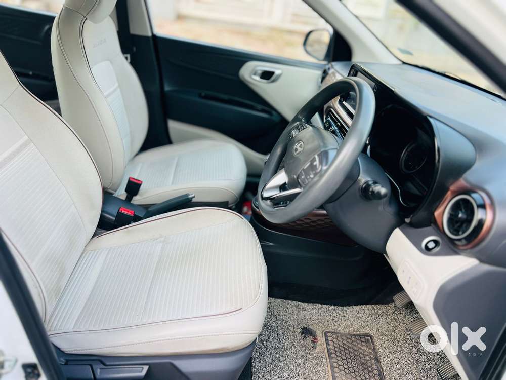 Hyundai Aura Sx 1.2 Cng, 2023, Cng & Hybrids