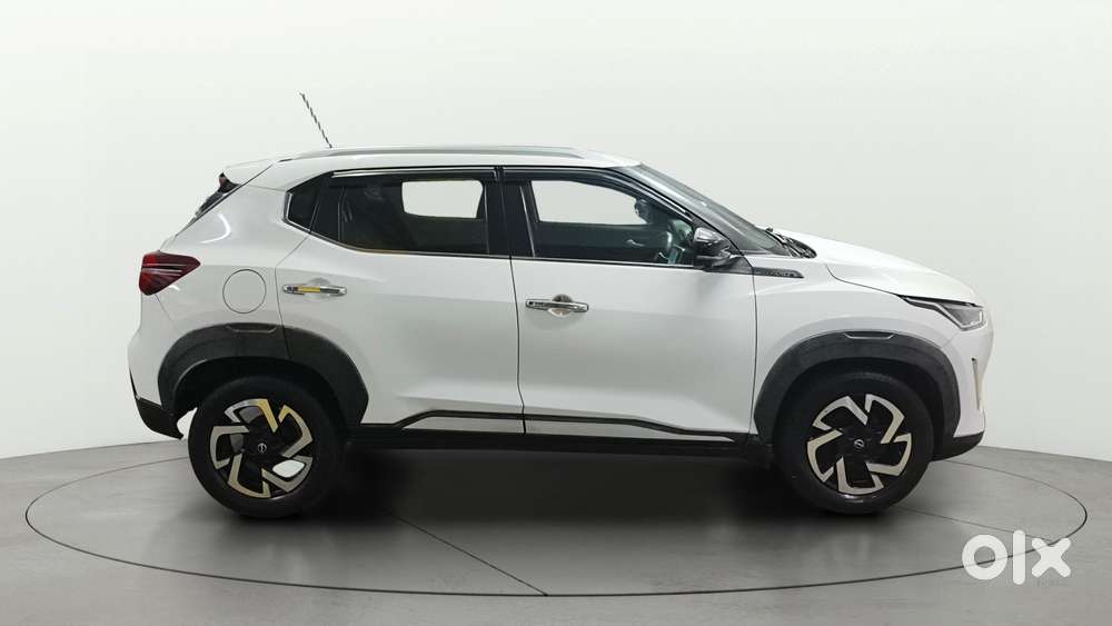 Nissan Magnite 1.0 Xv Premium Turbo Cvt, 2021, Petrol