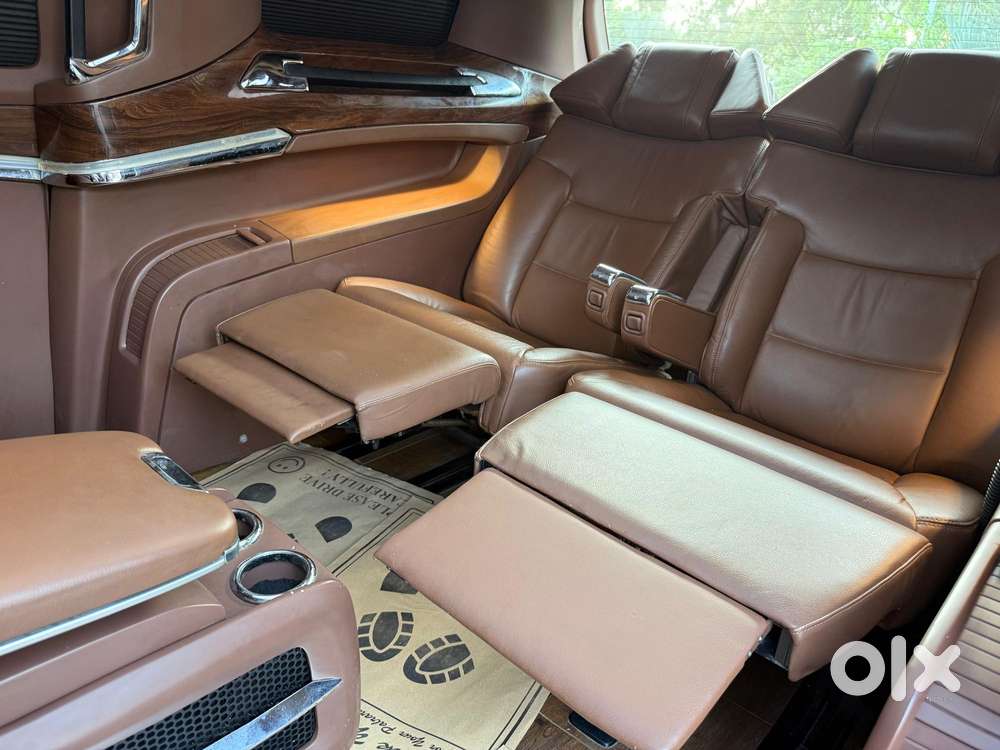 Kia Carnival Premium, 2020, Diesel