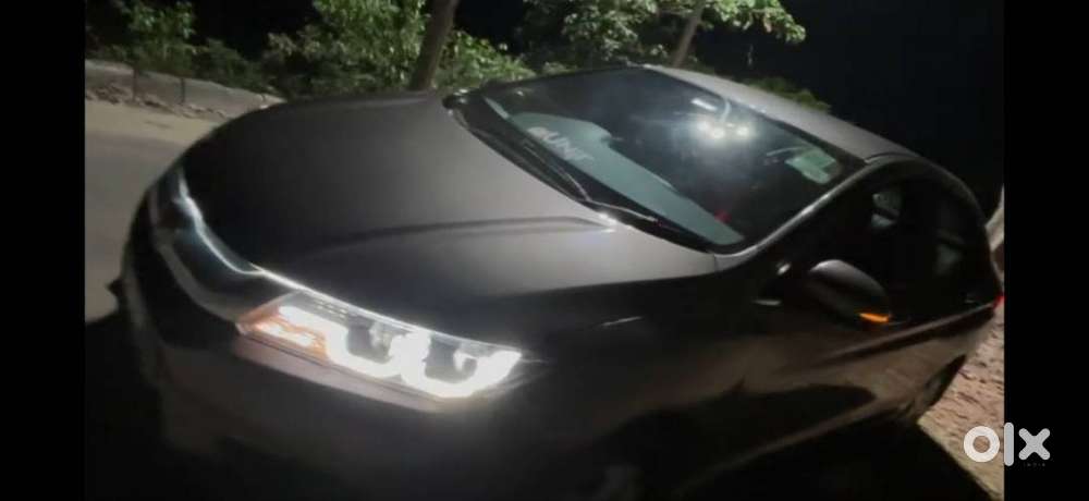 Honda City 2015 V Mt Petrol  Well Maintained  Urgent Sale