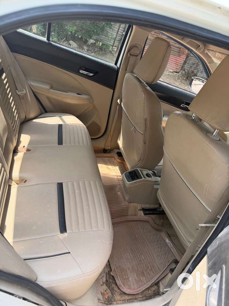 Maruti Suzuki Dzire 1.2 Vxi, 2022, Petrol