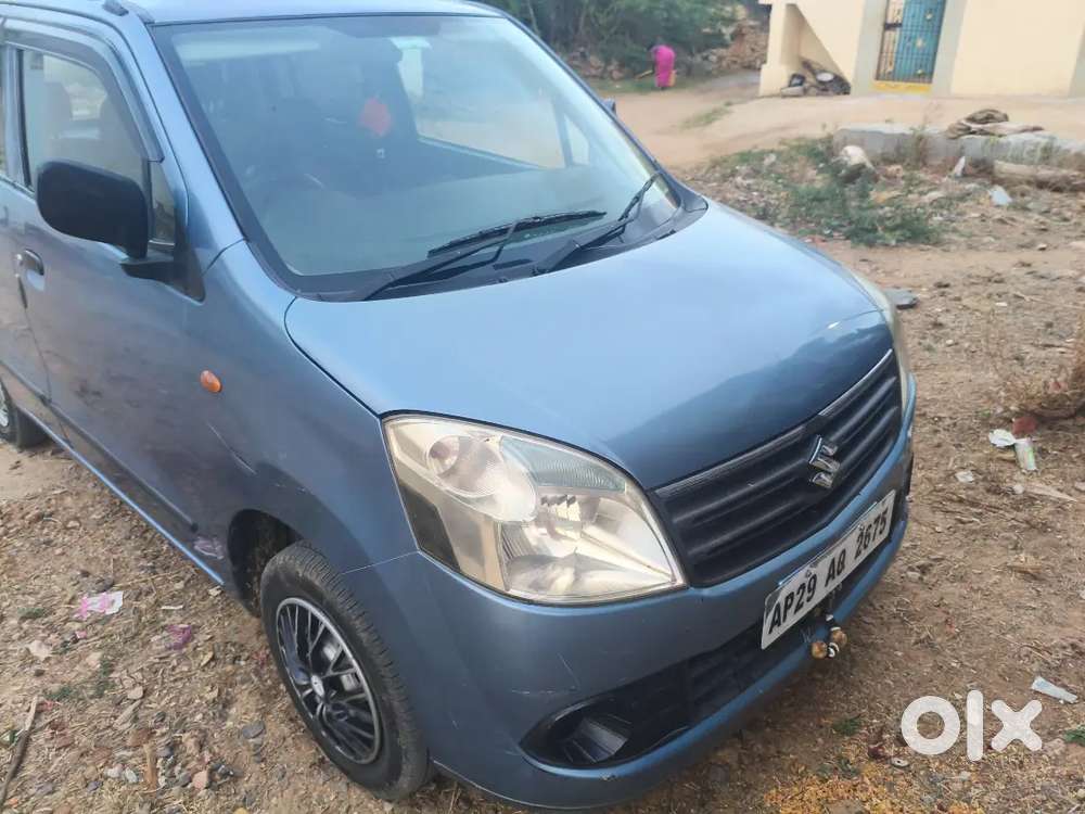Very Good Condition New Tires Sound Music System Touch Screen