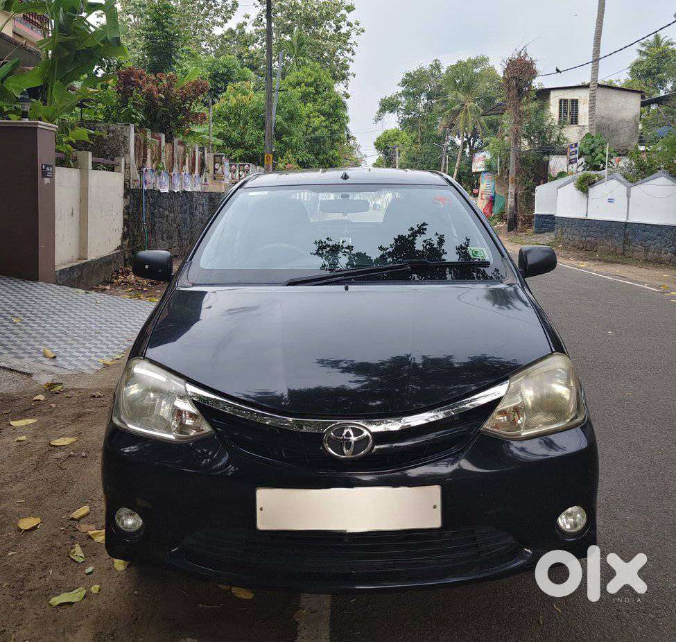 Toyota Etios Liva 2011-2012 V, 2011, Petrol