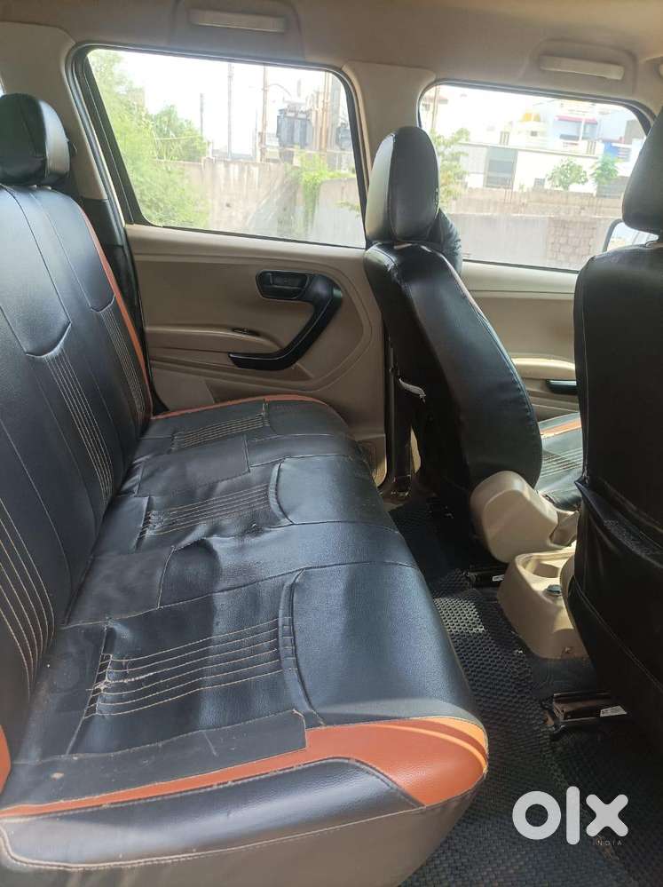 Mahindra Tuv 300 P4, 2018, Diesel