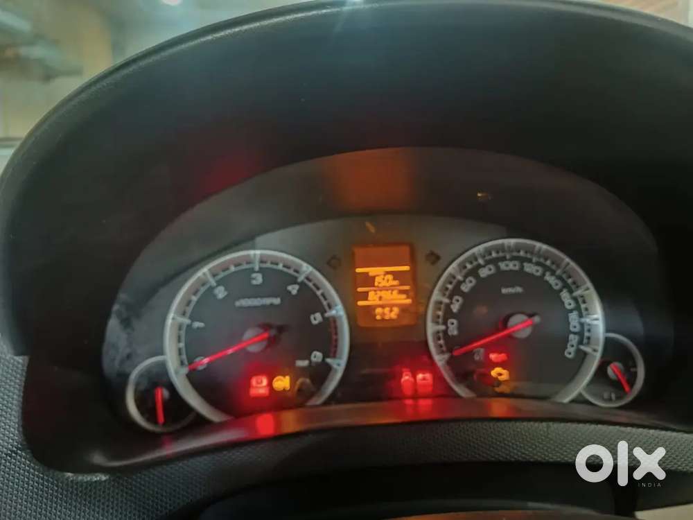 Maruti Suzuki Dzire 2013