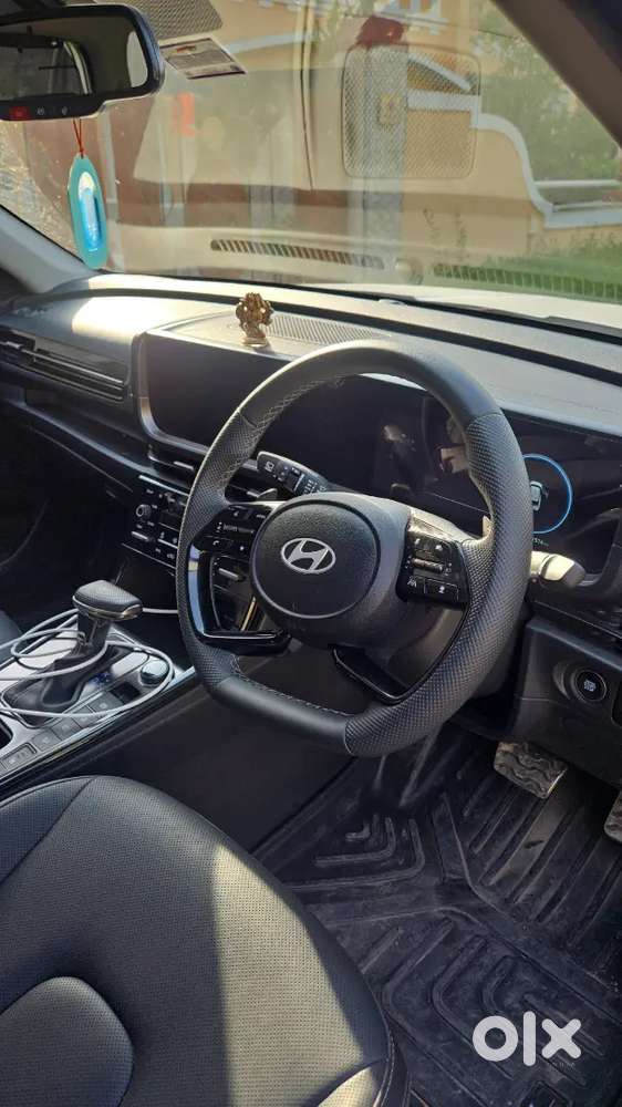 Hyundai Alcazar 2026 Diesel Well Maintained