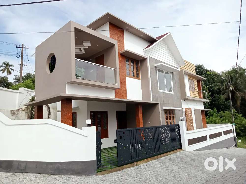 4bbhk New House for Sale Kakkanad ,Thuthiyoor For Sale Houses