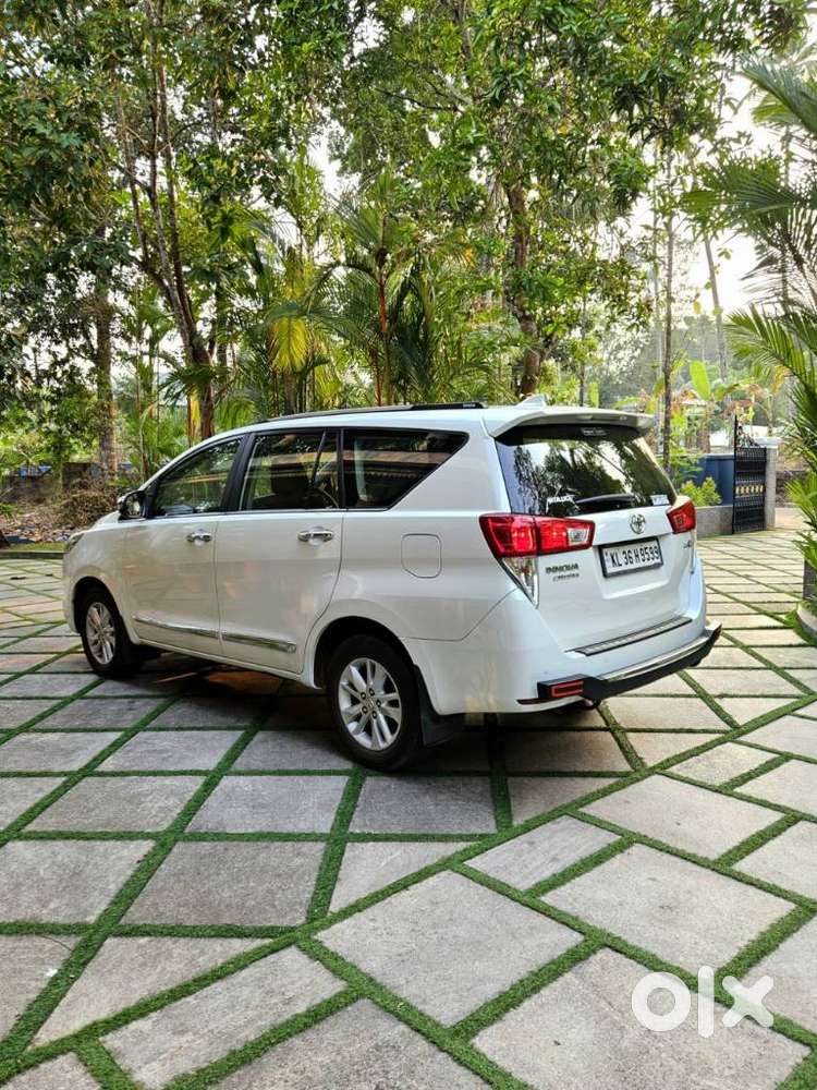 Toyota Innova Crysta 2.4 V, 2020, Diesel