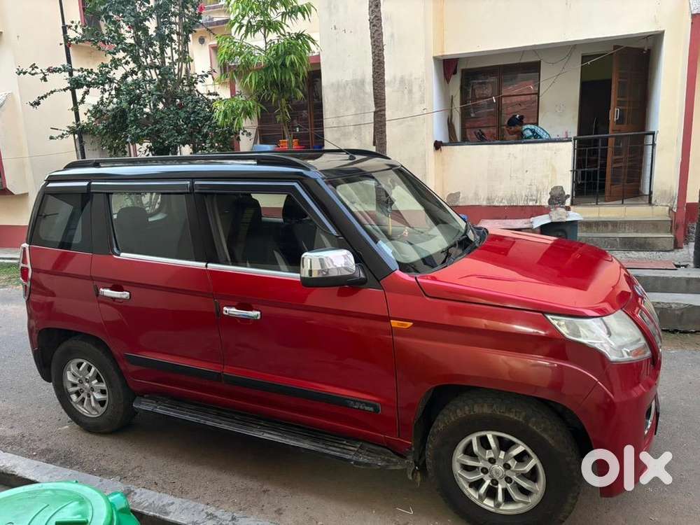 Mahindra Tuv 300 2016