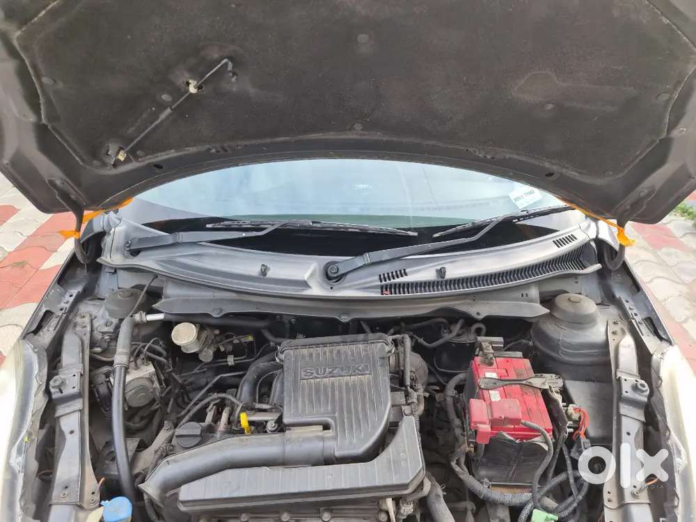 Maruti Suzuki Swift 2015 Petrol 93000 Km Driven