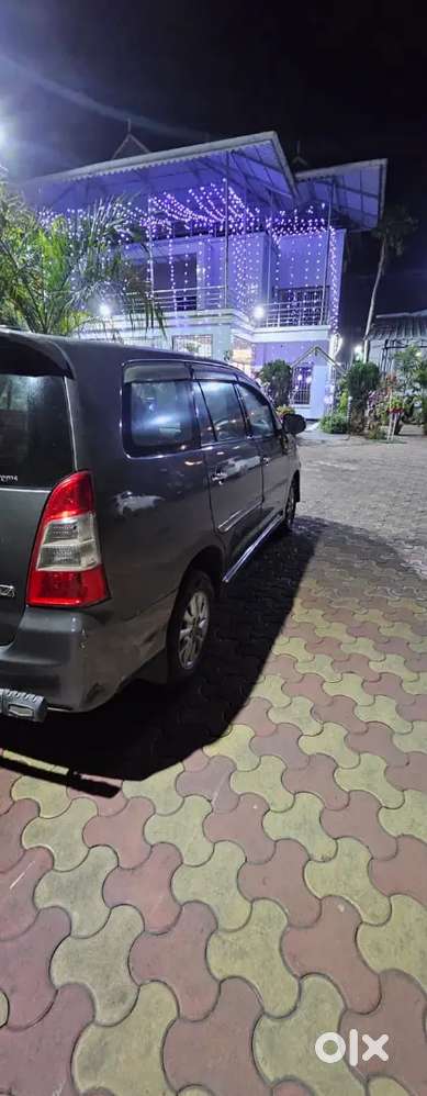 Toyota Innova 2.5 Diesel 2012