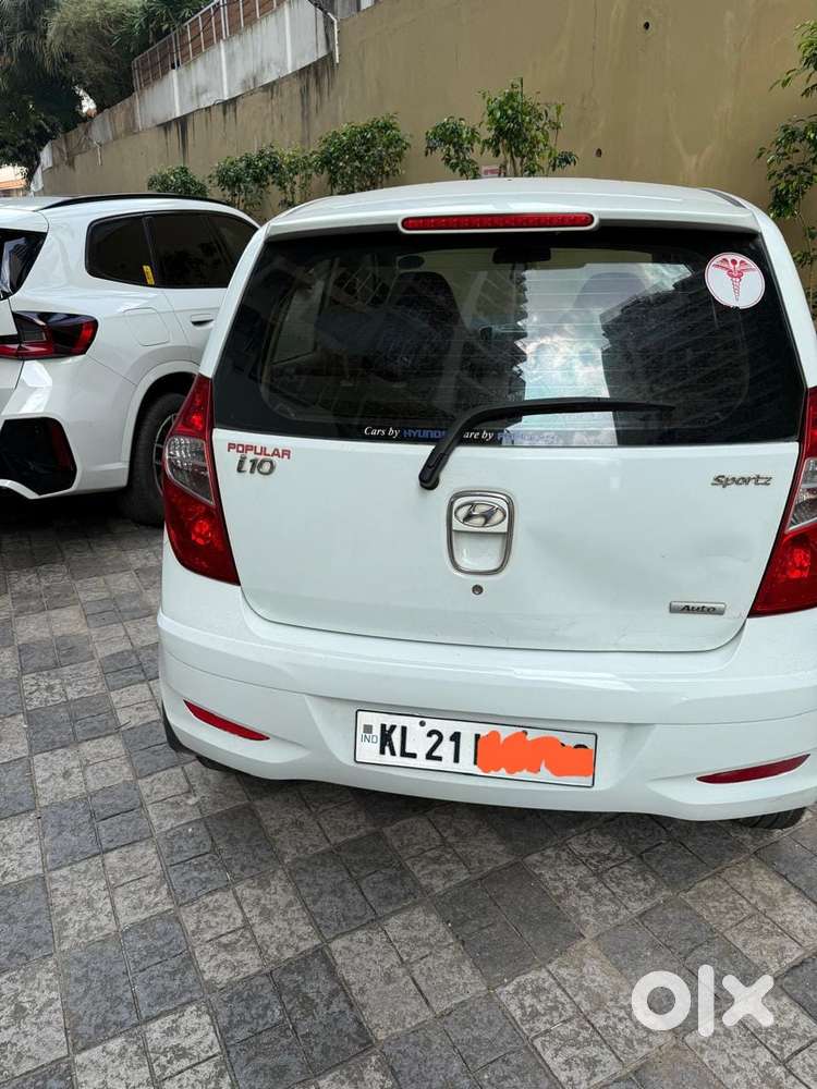 Hyundai I10 Sportz At, 2013, Petrol