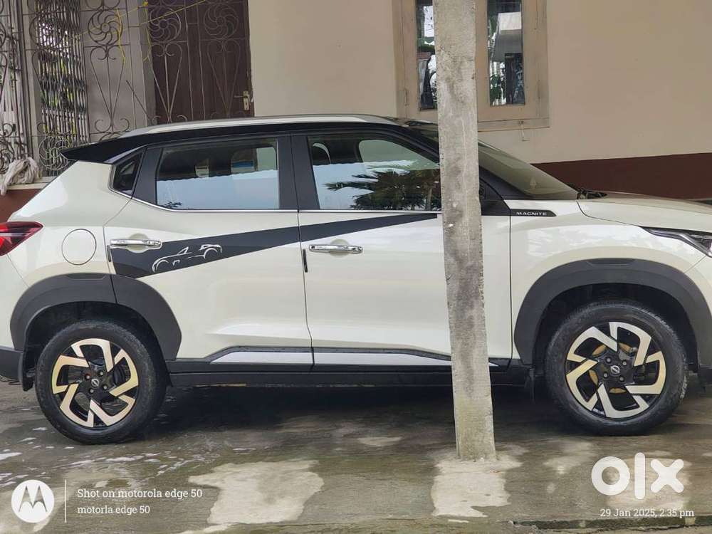 1.0 Xv Premium Dual Tone 2021