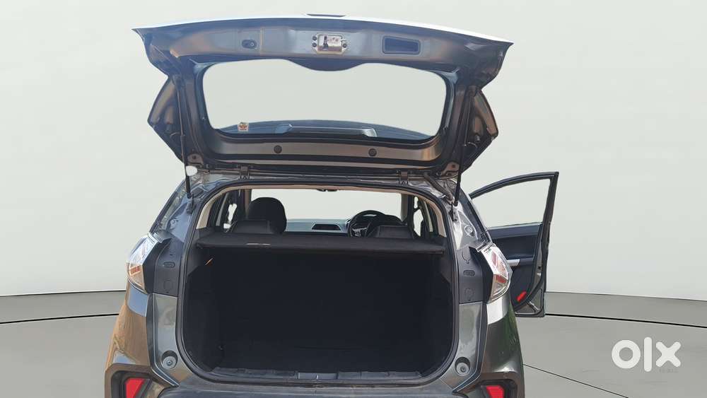 Tata Nexon 1.2 Revotron Xm (s), 2021, Petrol
