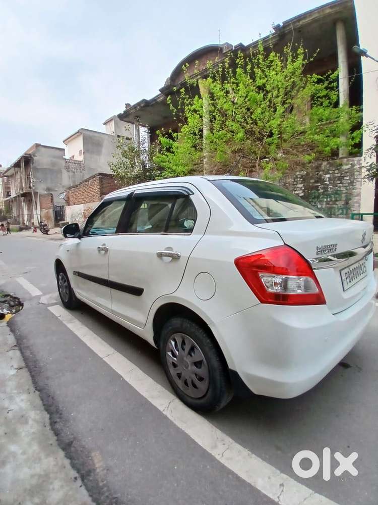 Maruti Suzuki Swift Dzire 1.2 Vxi Bsiv, 2017, Petrol