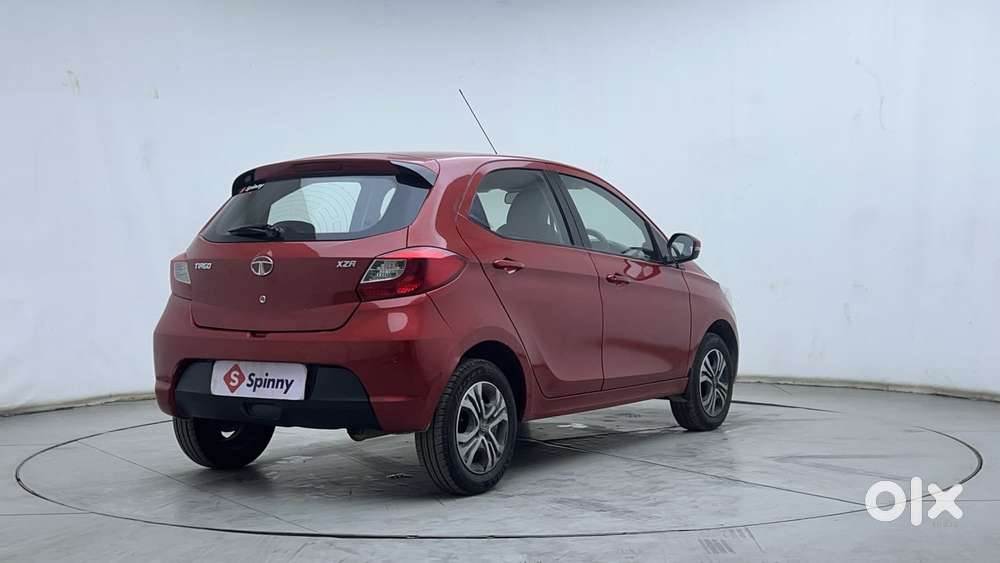 Tata Tiago Xza, 2019, Petrol