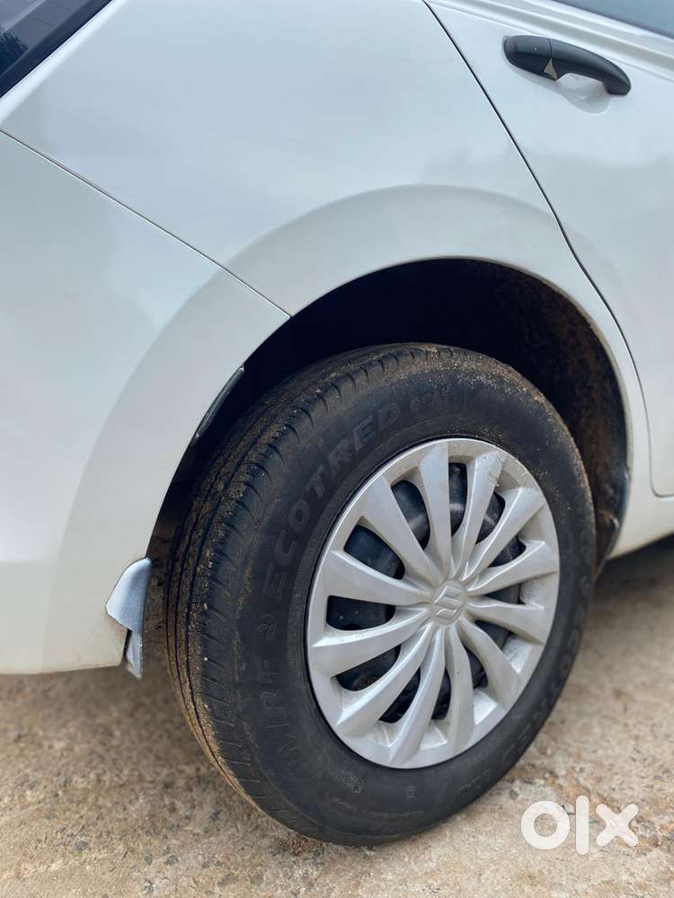 Maruti Swift Lxi 2025