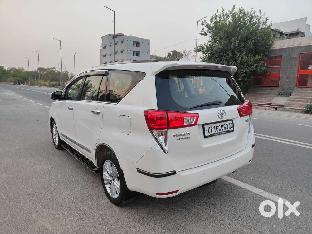 Toyota Innova Crysta 2.8z Automatic, 2019, Diesel
