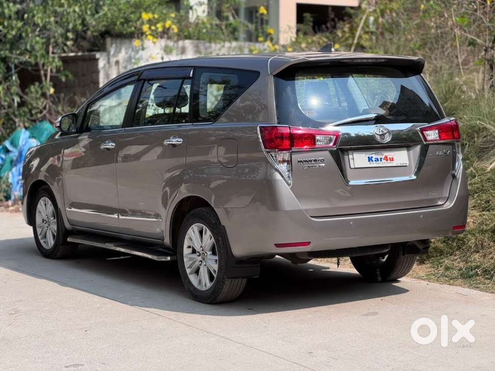 Toyota Innova Crysta 2.8z Automatic, 2016, Diesel