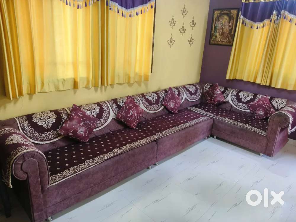 9 SEATER SOFASET WITH PILLOW AND COVER