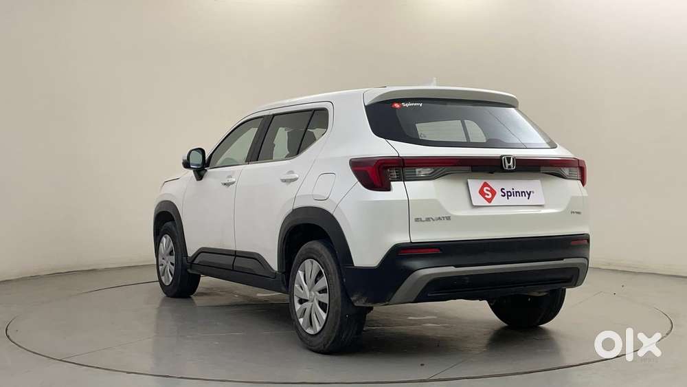 Honda Elevate V Mt, 2023, Petrol