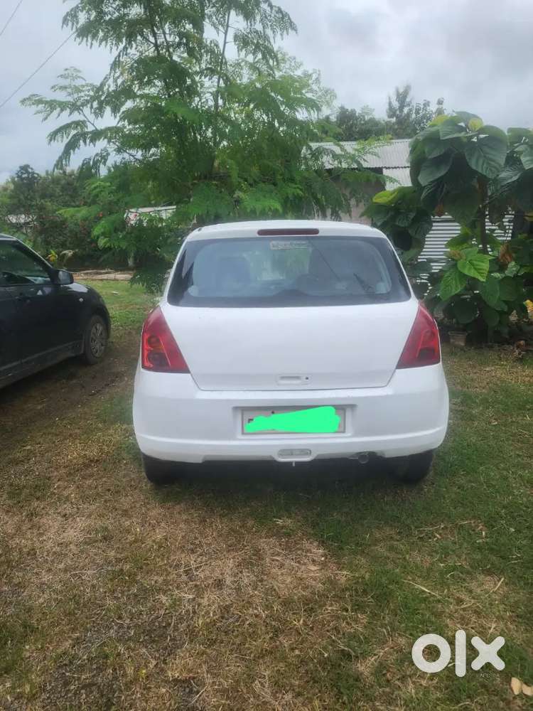 Maruti Suzuki Swift 2011 Petrol Well Maintained