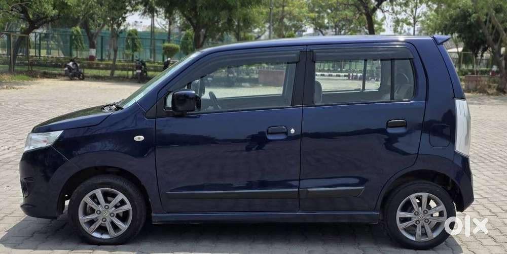 Maruti Suzuki Wagon R Stingray 1.0 Vxi Plus Amt, 2018, Petrol